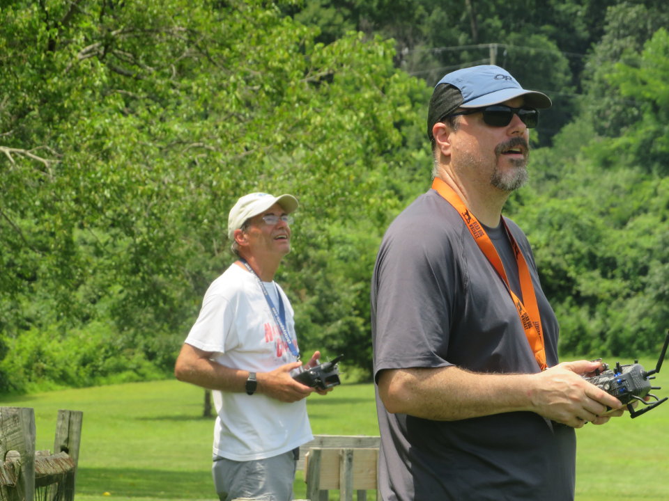 TPaul and Dave E fly